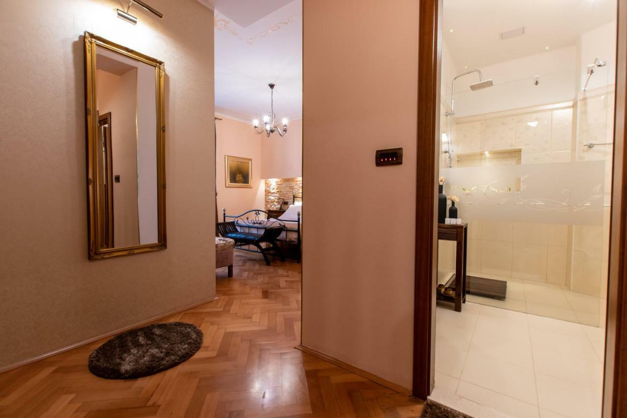 Unique Luxury Rooms Split Bagian luar foto